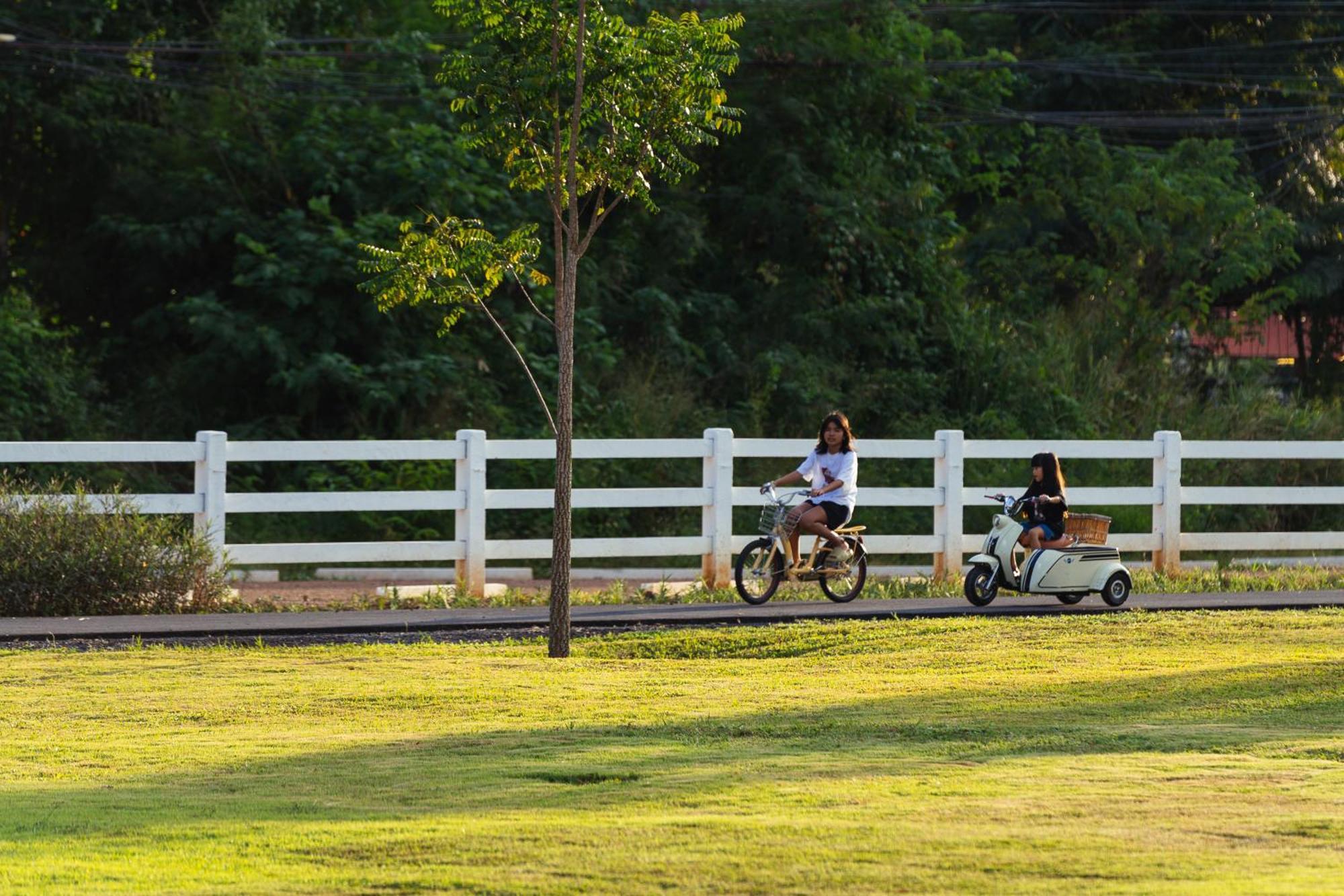 Hotel Thames Valley Khao Yai - Sha Plus Mu Si Exteriér fotografie